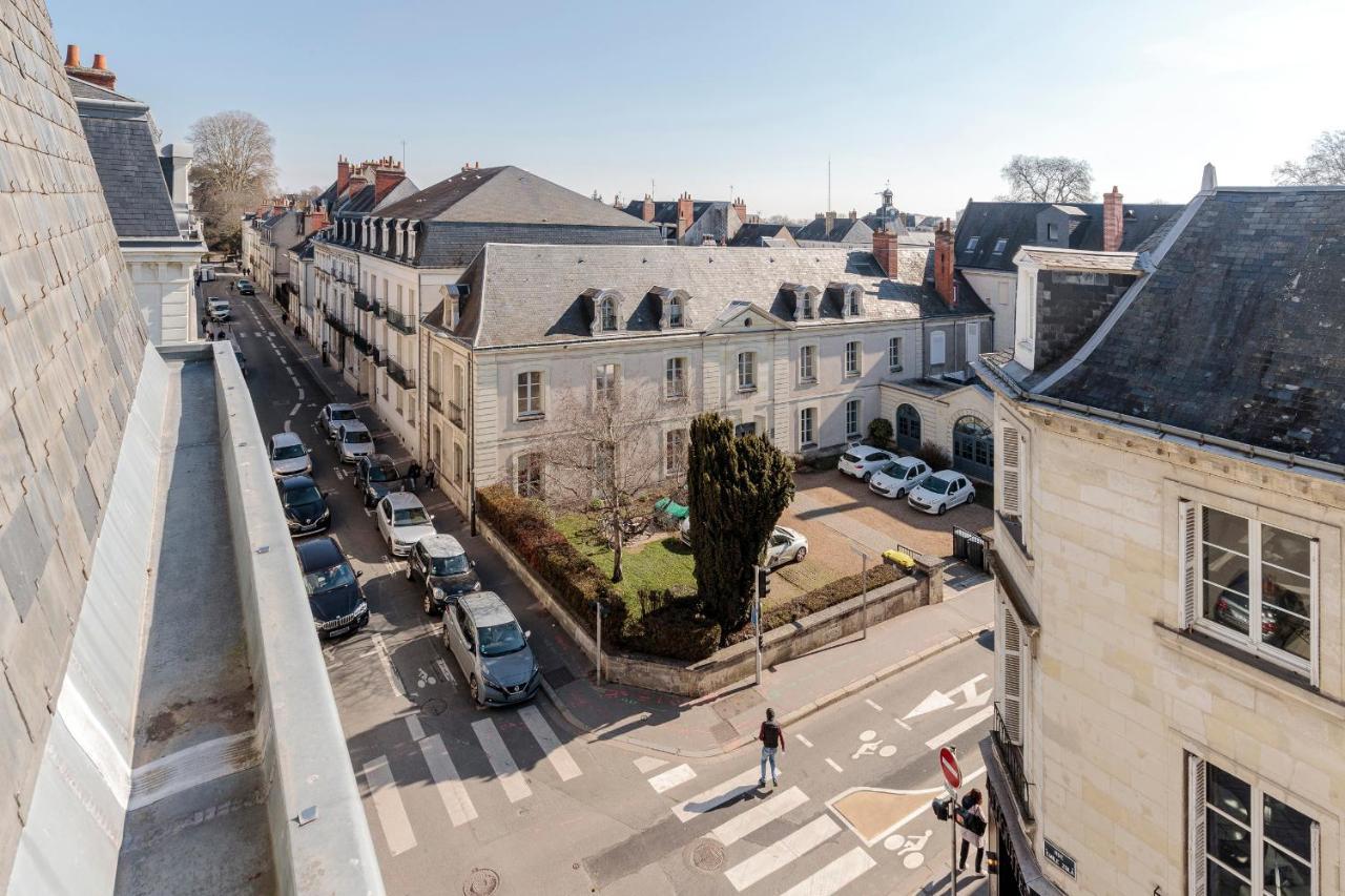 Hotel Corneille - Entree Autonome, Reception En Ligne - Encore Mieux Τουρ Εξωτερικό φωτογραφία
