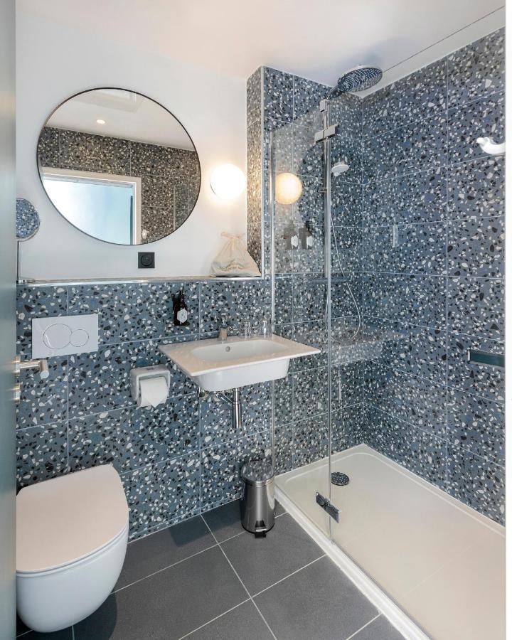 Hotel Corneille - Entree Autonome, Reception En Ligne - Encore Mieux Τουρ Εξωτερικό φωτογραφία